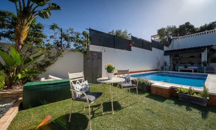 Wederverkoop - Villa - Torrevieja - Los balcones