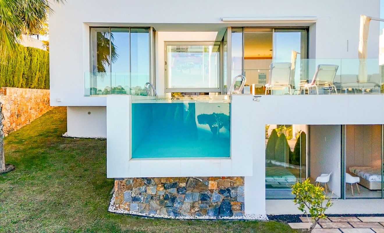 Wederverkoop - Villa - Orihuela Costa - Las Colinas Golf