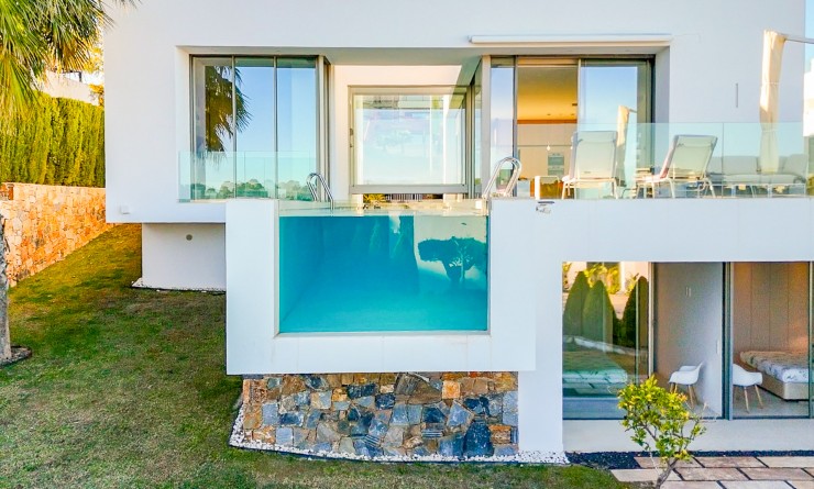 Wederverkoop - Villa - Orihuela Costa - Las Colinas Golf