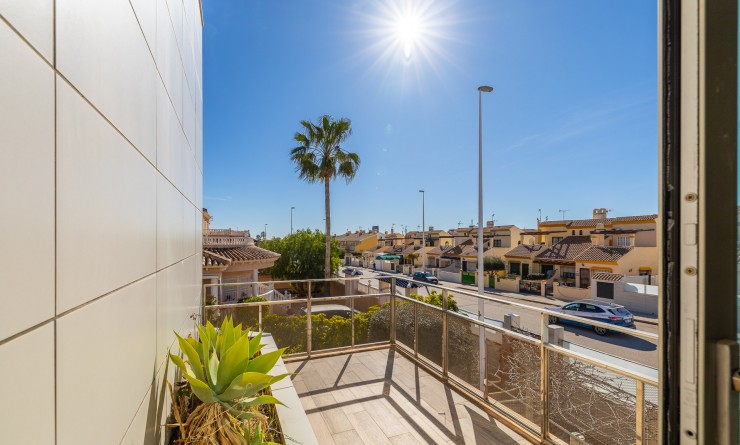 Revente - Villa - Orihuela Costa - La Zenia