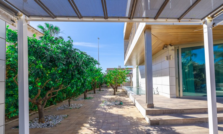 Revente - Villa - Orihuela Costa - La Zenia