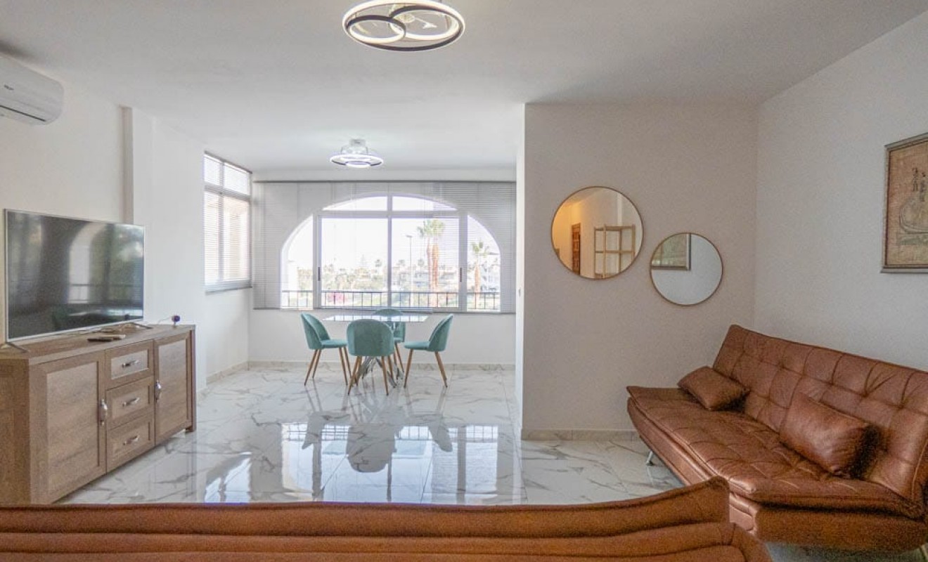 Sale - Apartamento - Orihuela Costa - Villamartín