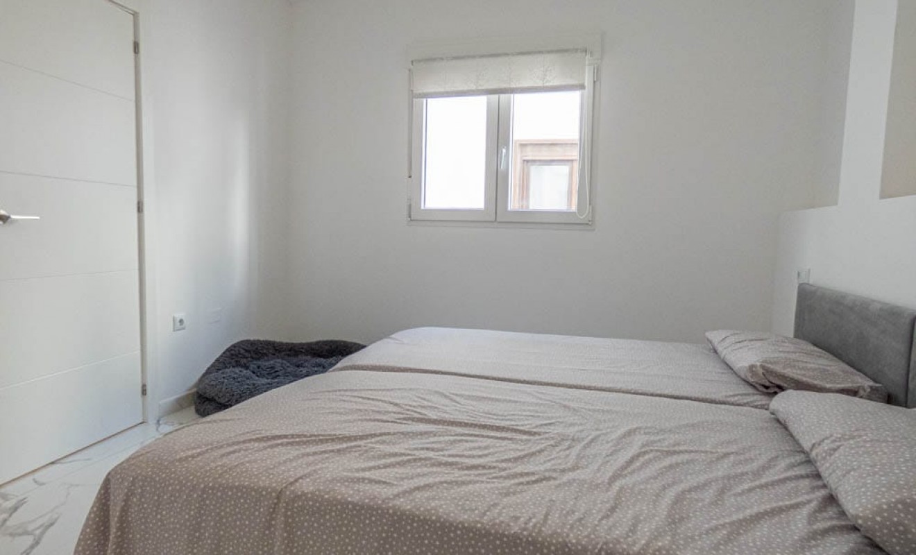 Sale - Apartamento - Orihuela Costa - Villamartín