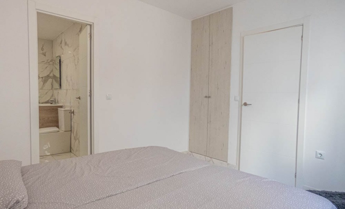 Sale - Apartamento - Orihuela Costa - Villamartín