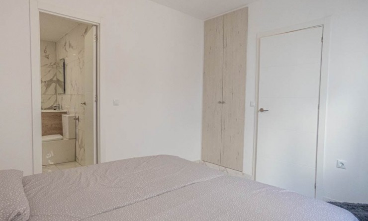 Sale - Apartamento - Orihuela Costa - Villamartín