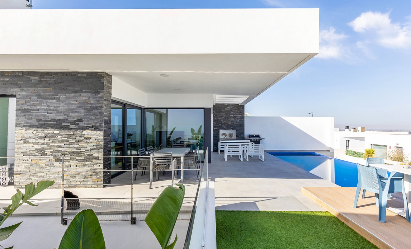 Sale - Villa - Ciudad quesada