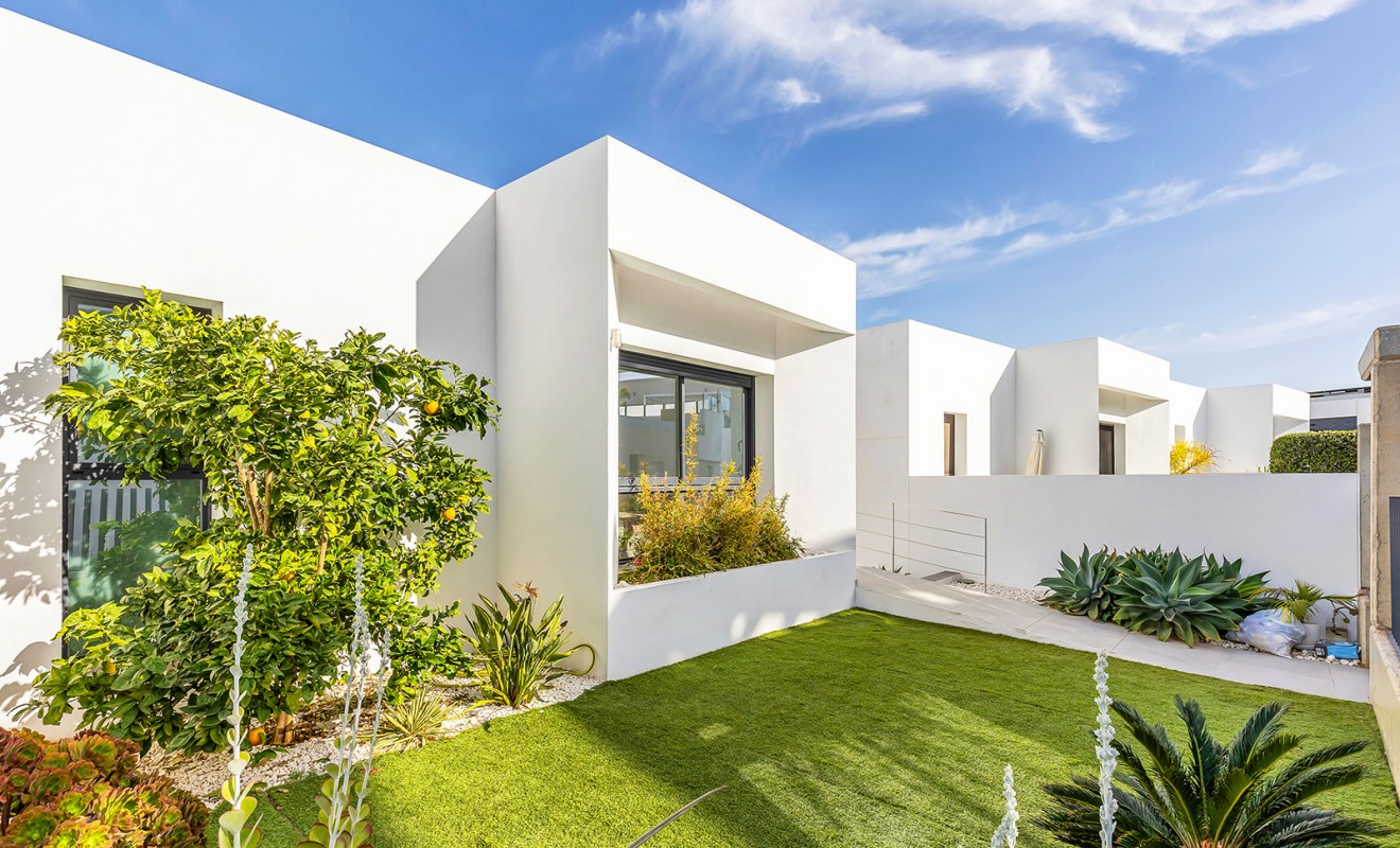 Sale - Villa - Ciudad quesada