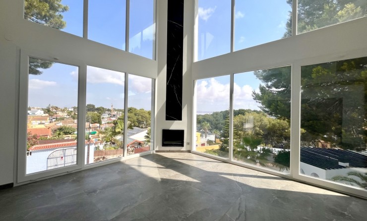 Sale - Villa - Los Balcones