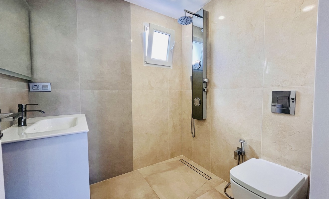 Sale - Villa - Los Balcones