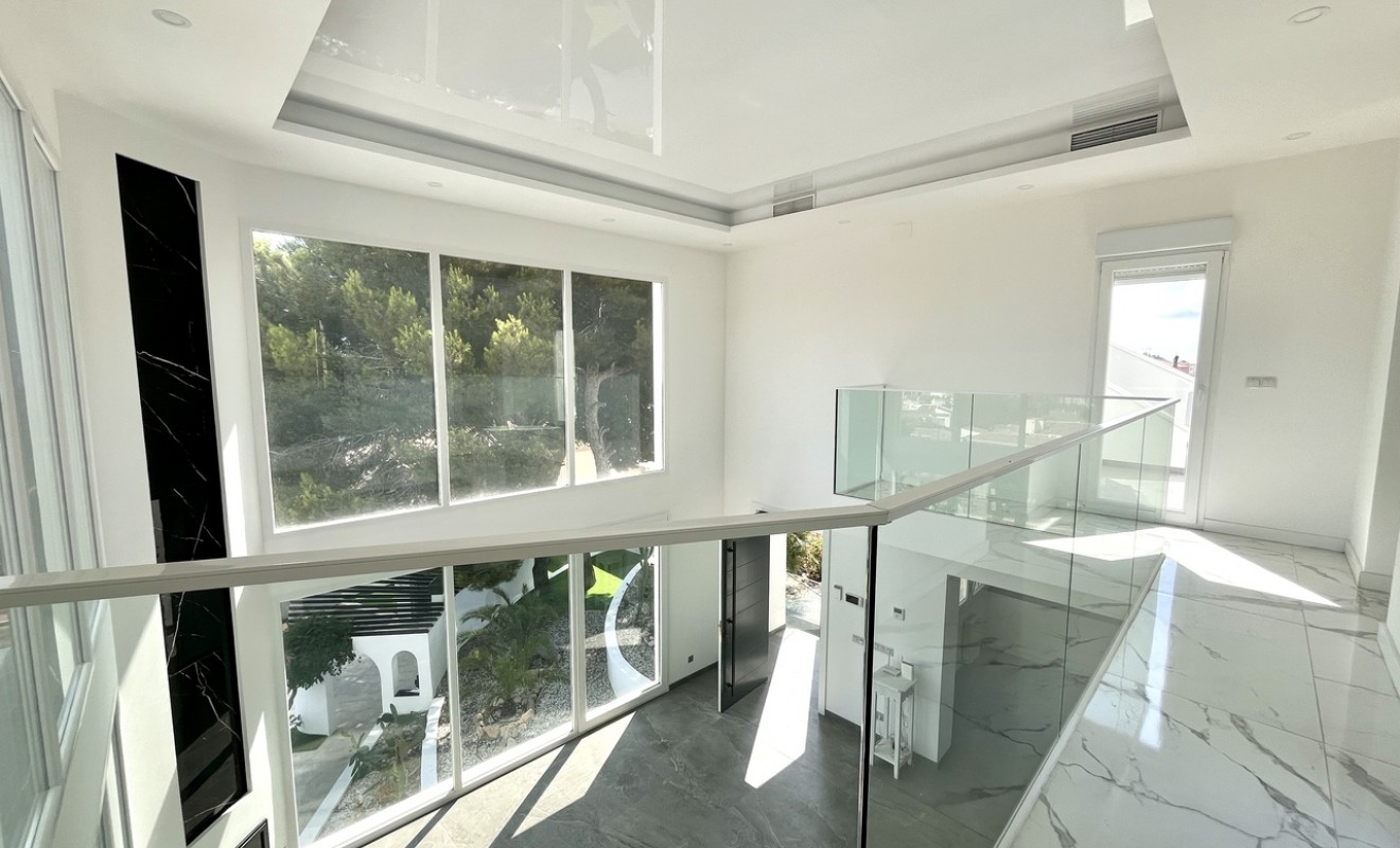 Sale - Villa - Los Balcones