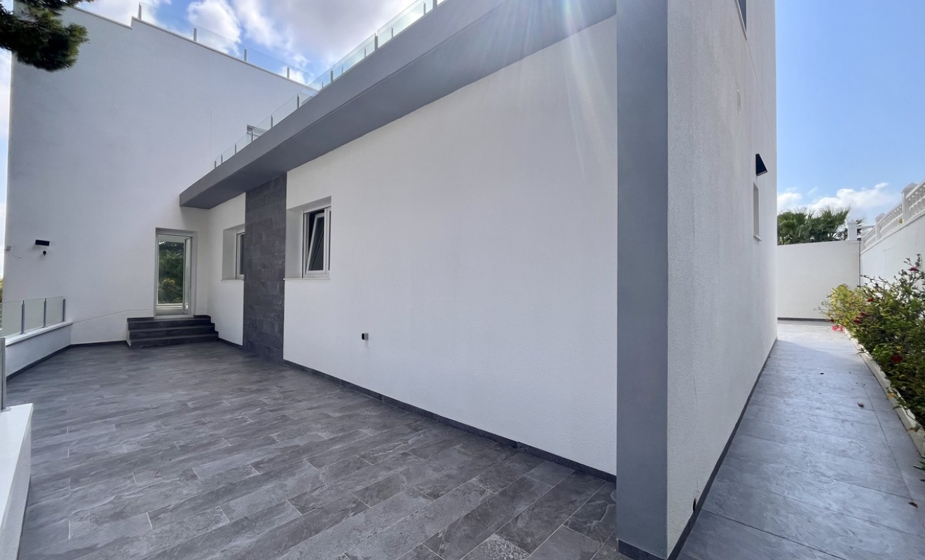 Sale - Villa - Los Balcones
