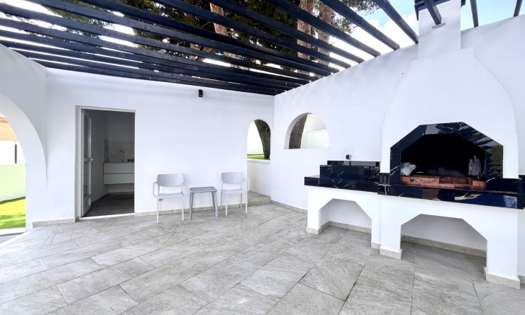 Sale - Villa - Los Balcones