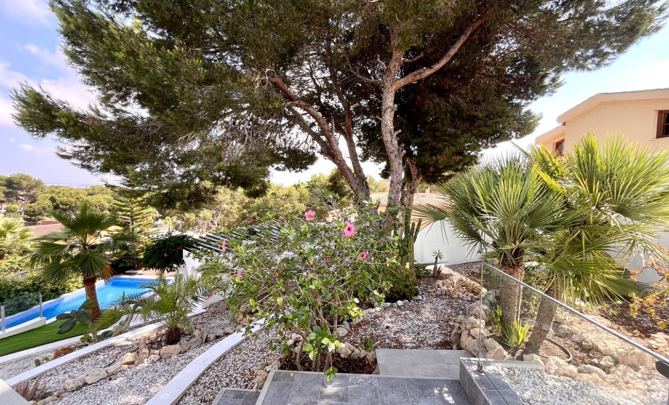 Sale - Villa - Los Balcones