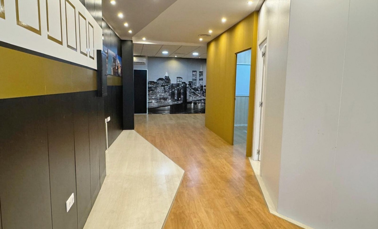 Sale - Commercial Unit - Guardamar del Segura - Guardamar del Seguras*