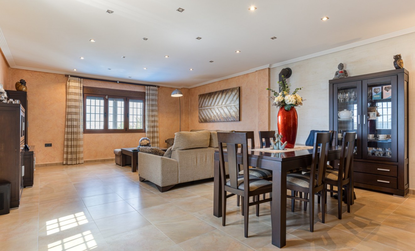 Sale - Detached villa - Los Montesinos - La herrada