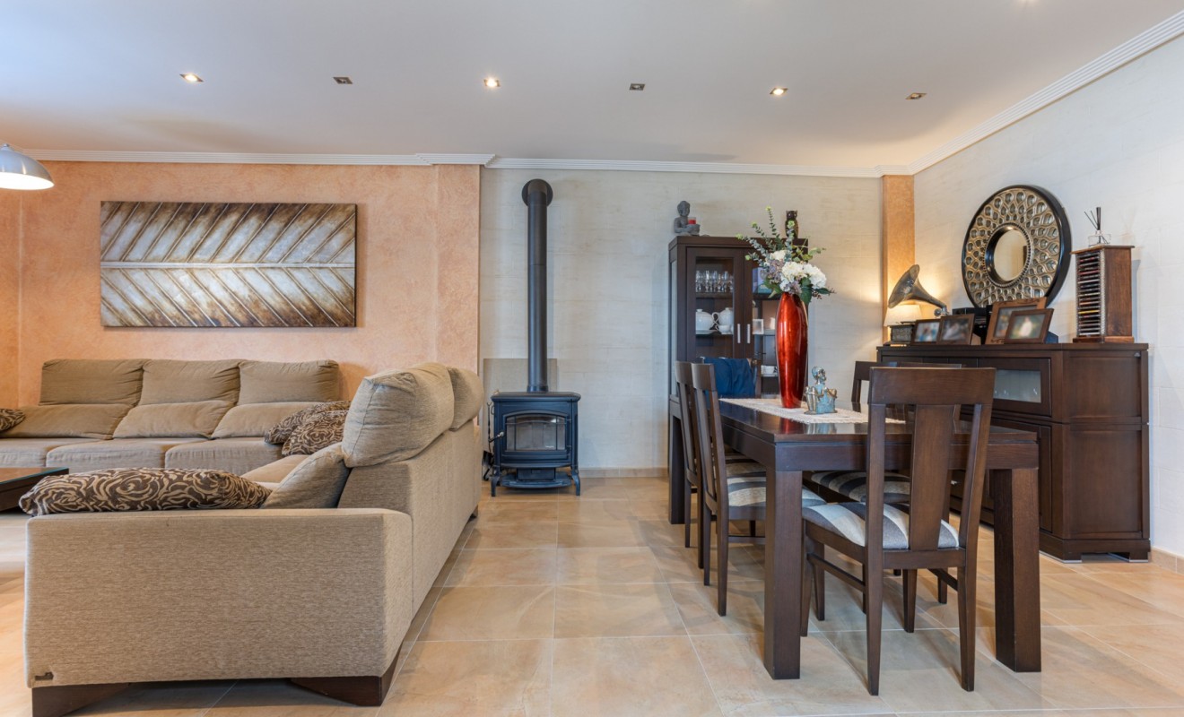 Sale - Detached villa - Los Montesinos - La herrada