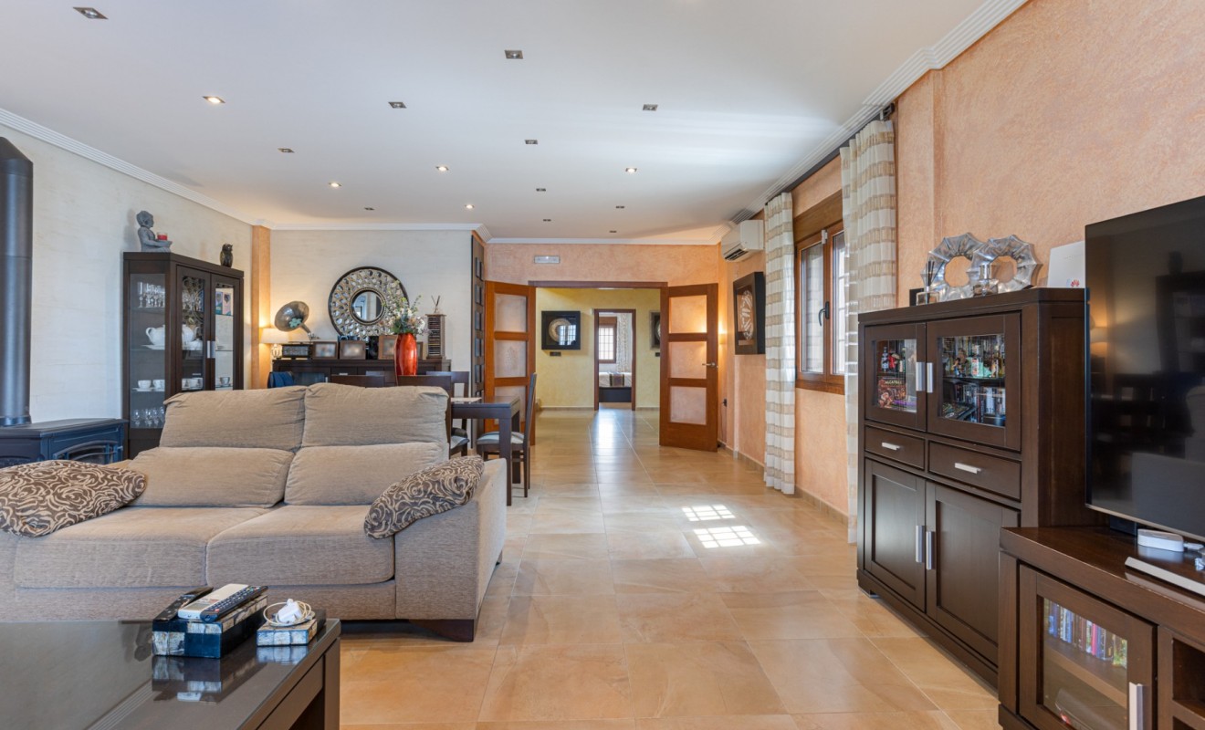 Sale - Detached villa - Los Montesinos - La herrada