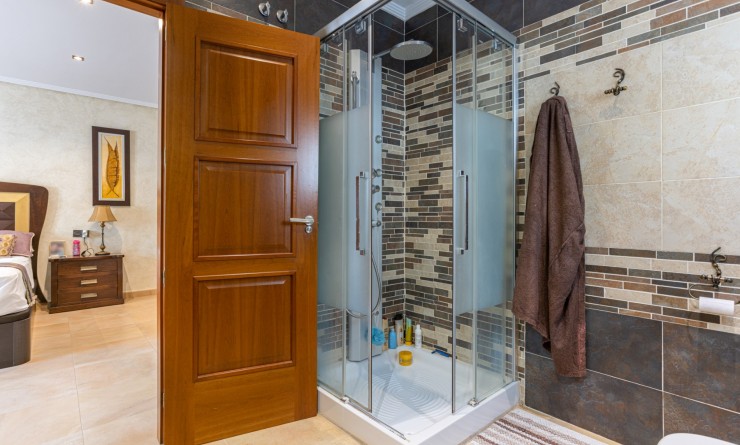 Sale - Detached villa - Los Montesinos - La herrada