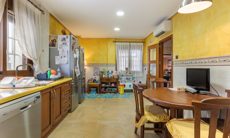 Sale - Detached villa - Los Montesinos - La herrada