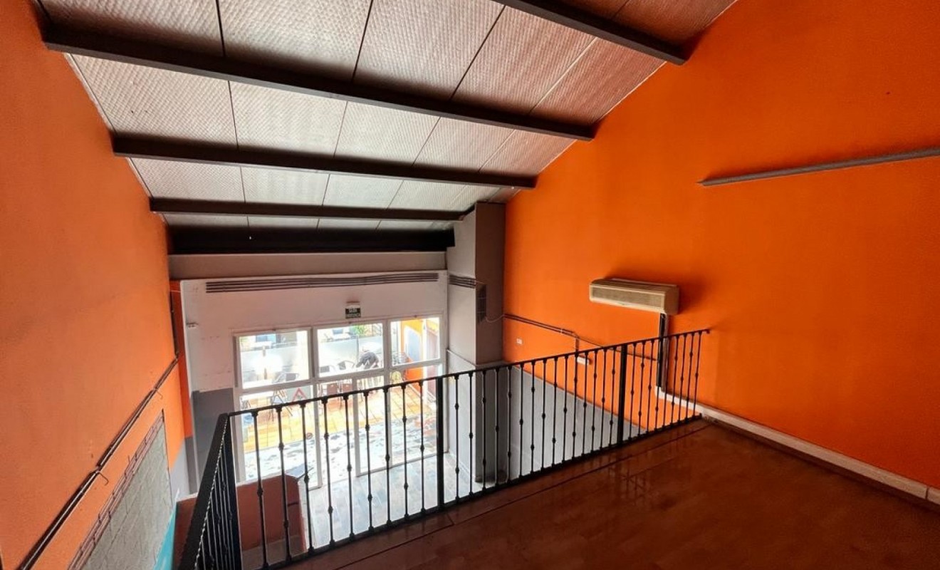 Sale - Commercial - Algorfa - La Finca Golf Resort