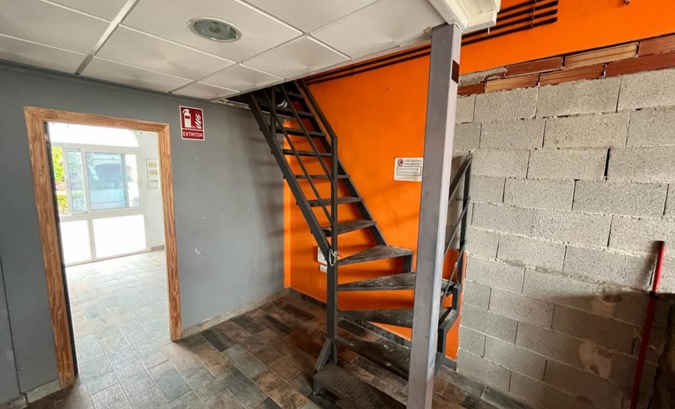 Sale - Commercial - Algorfa - La Finca Golf Resort