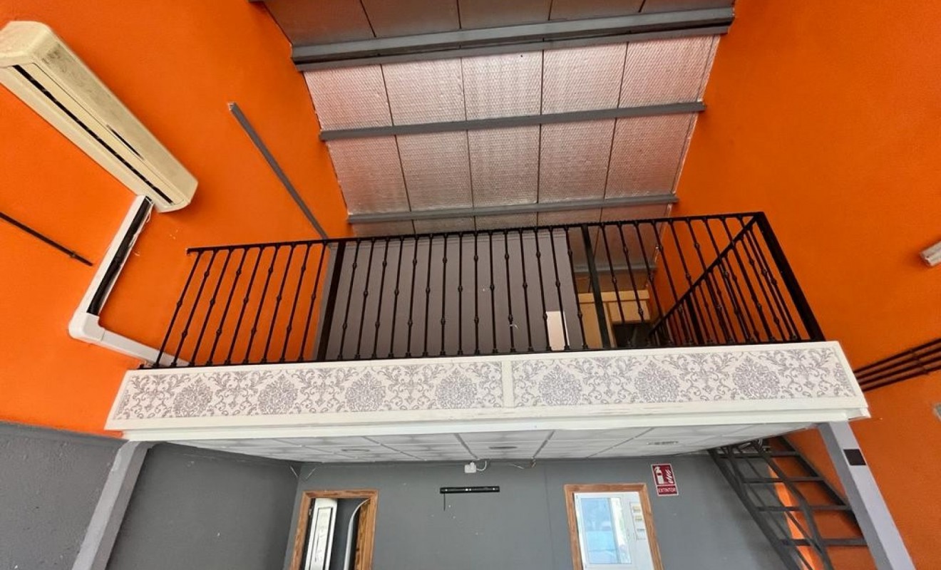 Sale - Commercial - Algorfa - La Finca Golf Resort