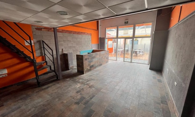 Sale - Commercial - Algorfa - La Finca Golf Resort