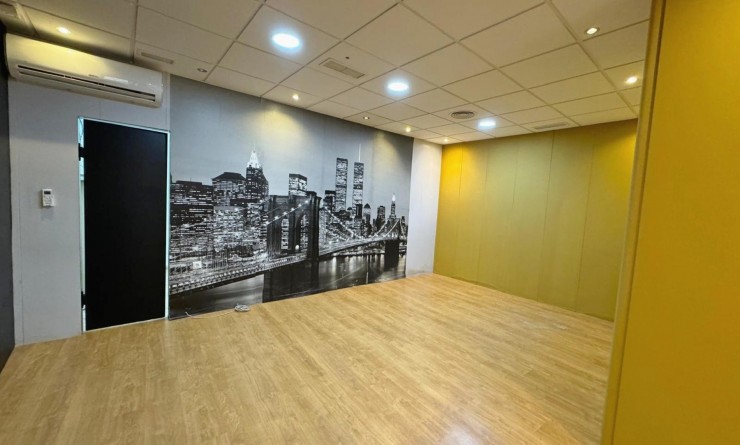 Sale - Commercial - Guardamar del Segura - Centro