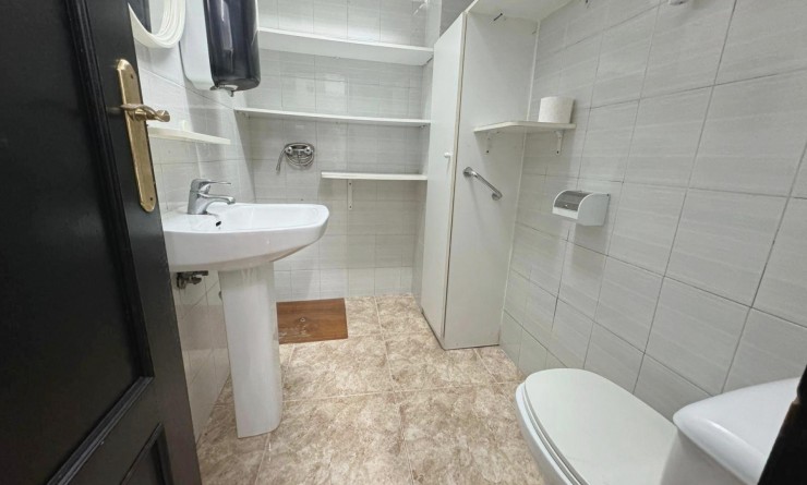 Sale - Commercial - Guardamar del Segura - Centro