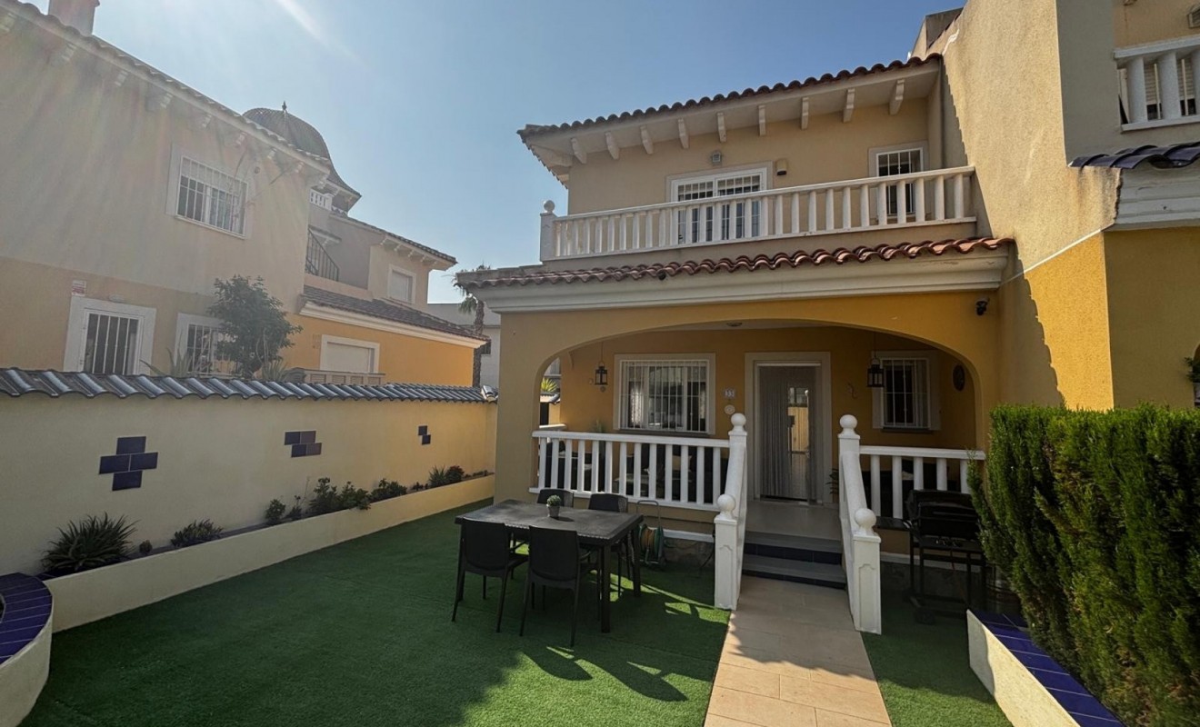 Sale - Townhouse - Ciudad Quesada