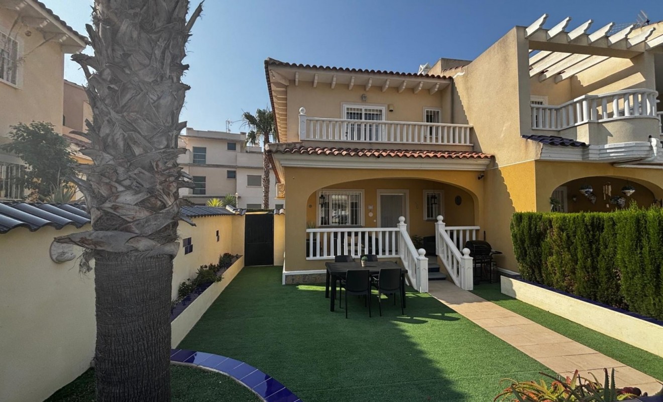 Sale - Townhouse - Ciudad Quesada