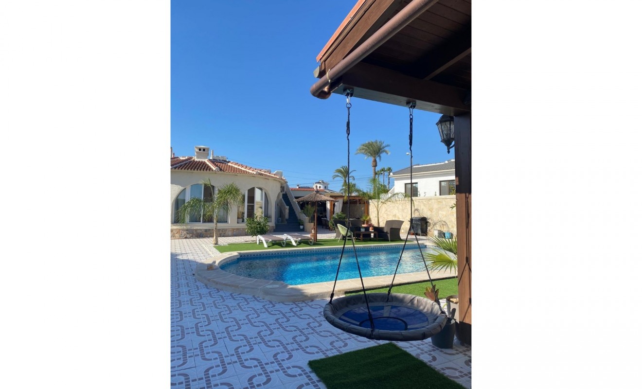 Wederverkoop - Villa / Detached - Ciudad Quesada - Quesada Center