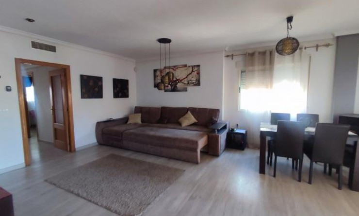 Wederverkoop - Villa - Torrevieja - Aguas Nuevas