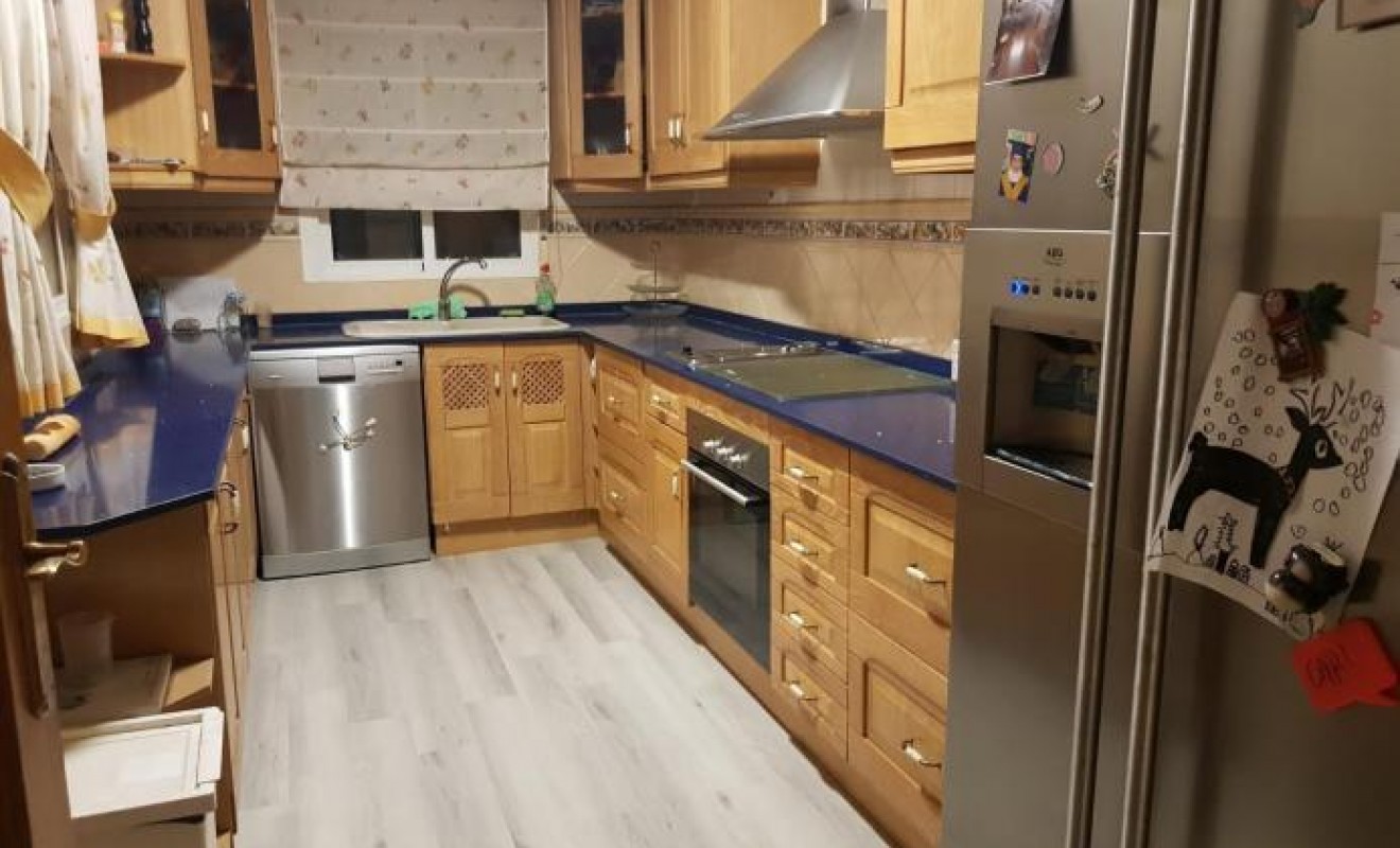 Wederverkoop - Villa - Torrevieja - Aguas Nuevas