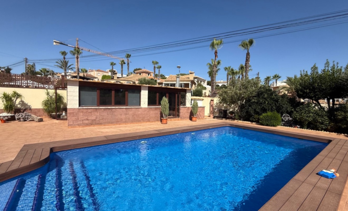 Wederverkoop - detached_house - Torrevieja - Costa Blanca Sur
