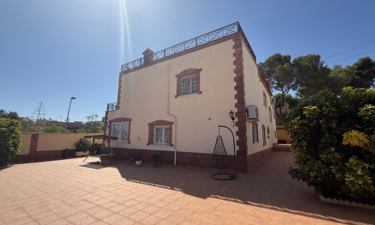 Wederverkoop - detached_house - Torrevieja - Costa Blanca Sur