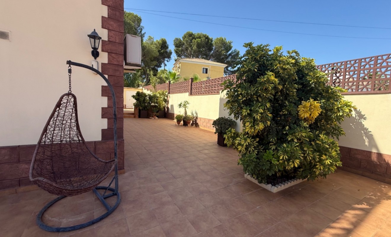 Wederverkoop - detached_house - Torrevieja - Costa Blanca Sur