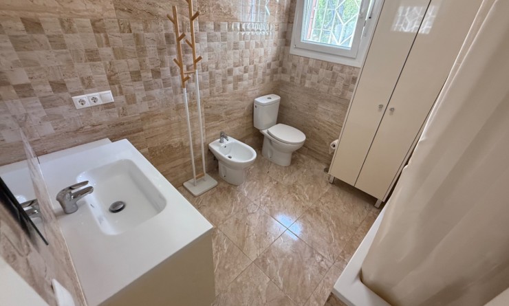 Wederverkoop - detached_house - Torrevieja - Costa Blanca Sur