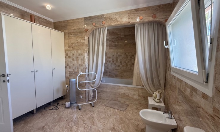 Wederverkoop - detached_house - Torrevieja - Costa Blanca Sur