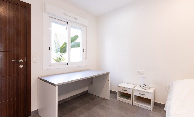 Sale - Bungalow - Torrevieja - Aguas Nuevas