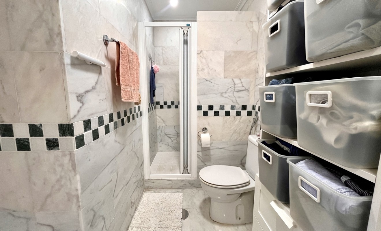 Sale - Apartment - Villamartín