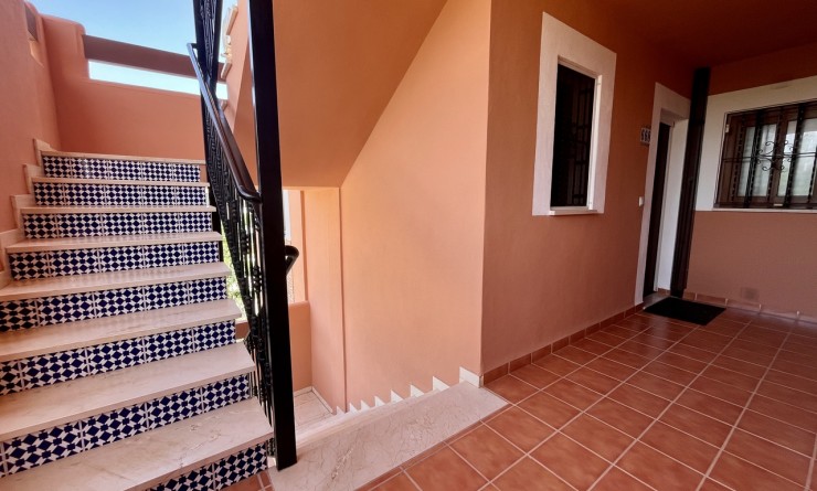 Sale - Apartment - Villamartín