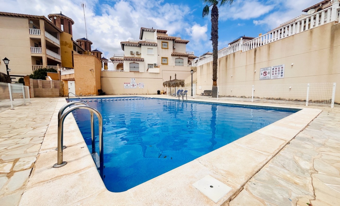 Sale - Apartment - Cabo Roig