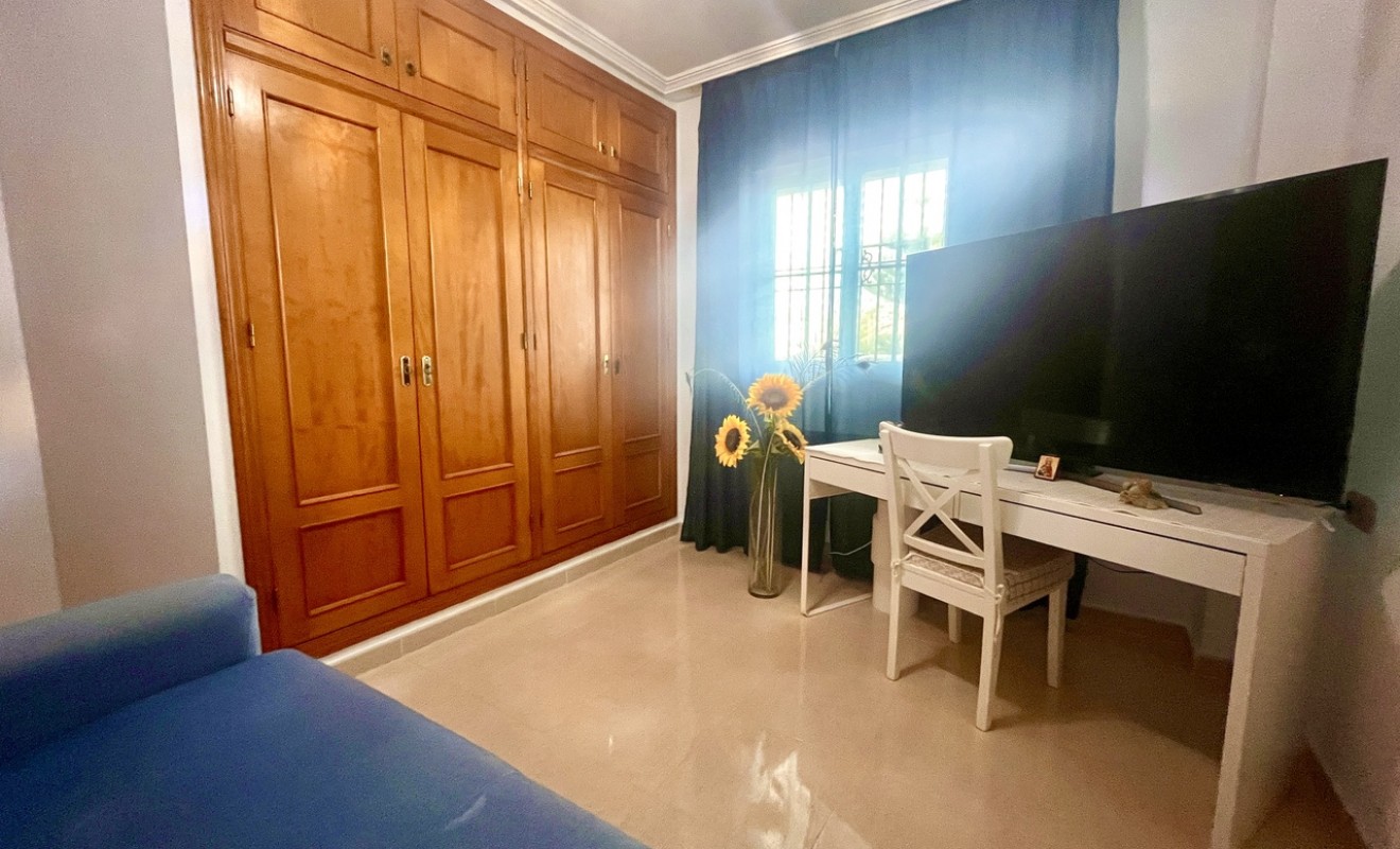 Sale - Apartment - Cabo Roig