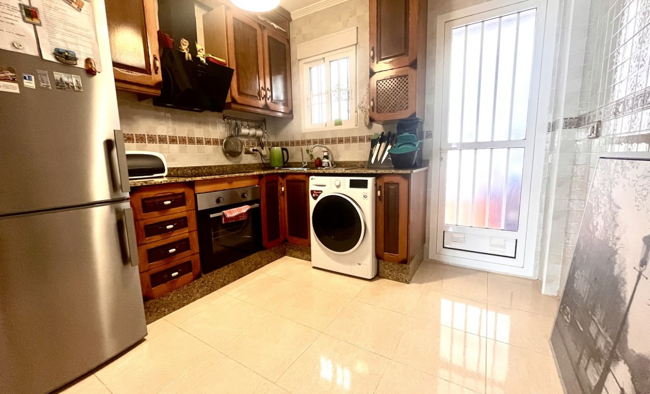 Sale - Apartment - Cabo Roig