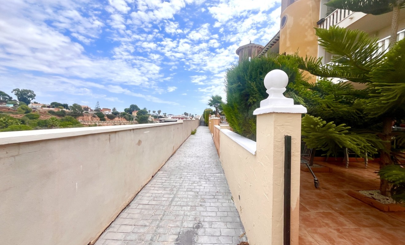 Sale - Apartment - Cabo Roig