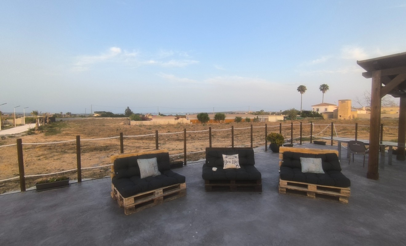 Wederverkoop - Villa - Los Montesinos - La herrada