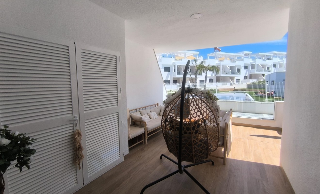 Sale - Bungalow - Torrevieja - Los balcones