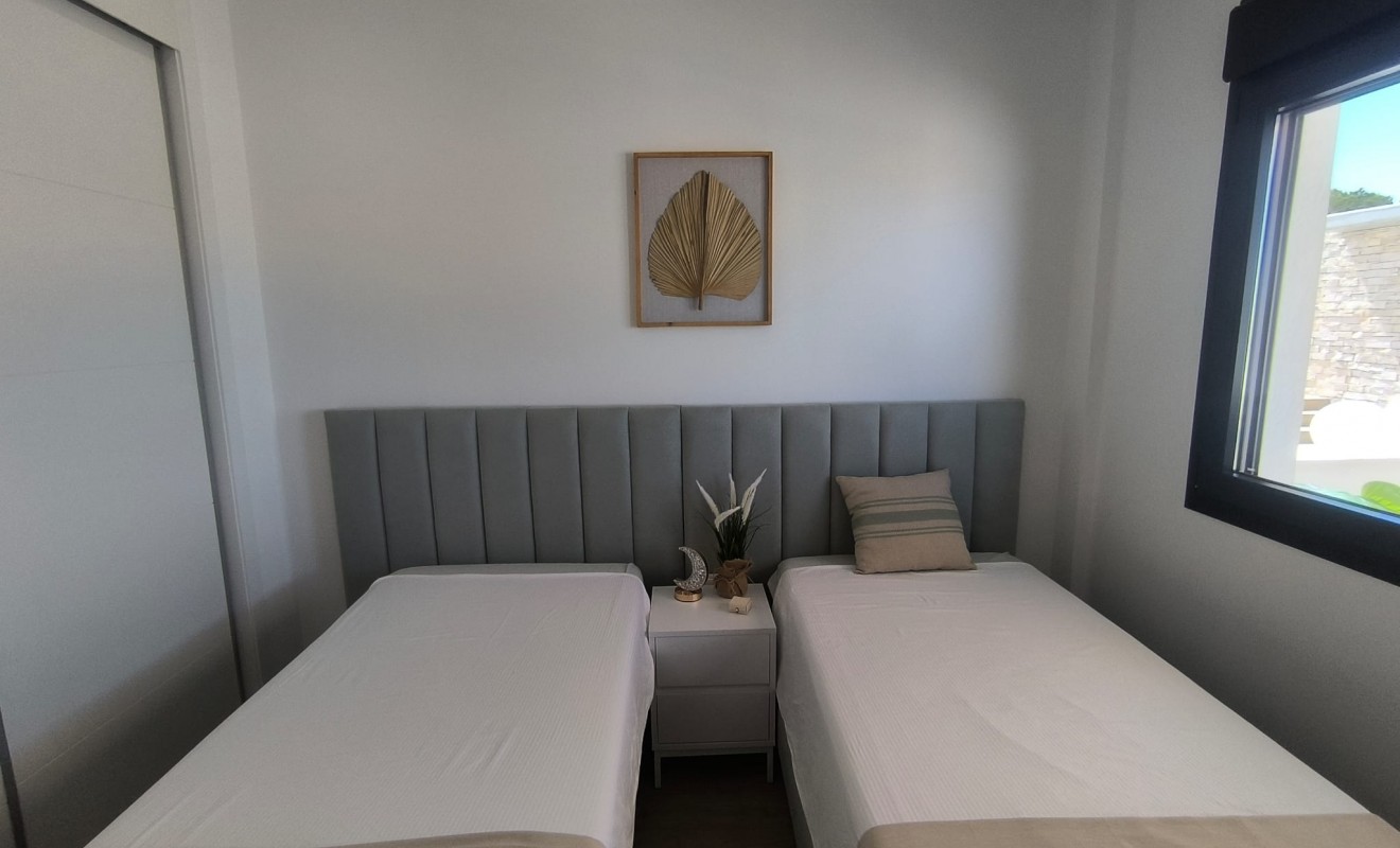 Sale - Bungalow - Torrevieja - Los balcones