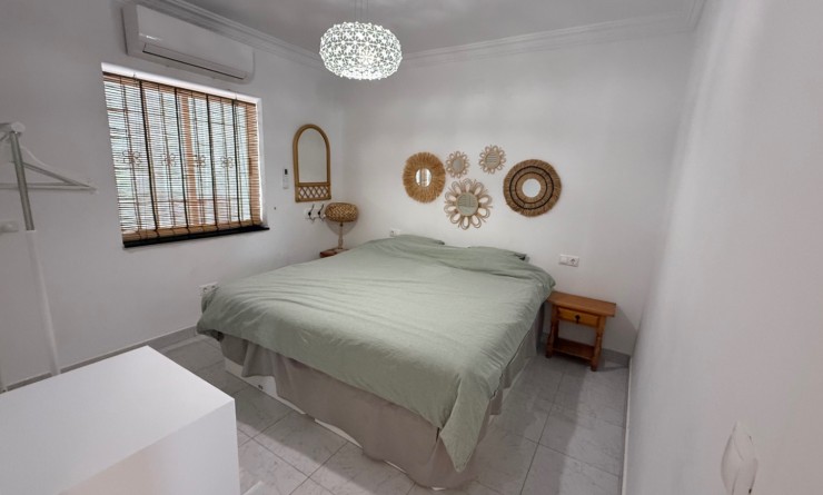 Wederverkoop - detached_house - Torrevieja - Costa Blanca Sur